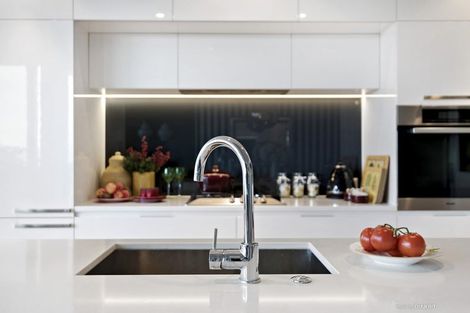 Photo of property in 804/1u Market Lane, Wellington Central, Wellington, 6011