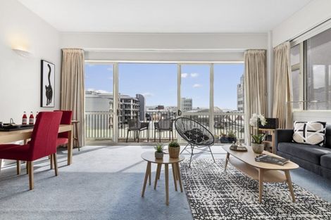 Photo of property in De Vere Apartments, 9/23 Tennyson Street, Te Aro, Wellington, 6011