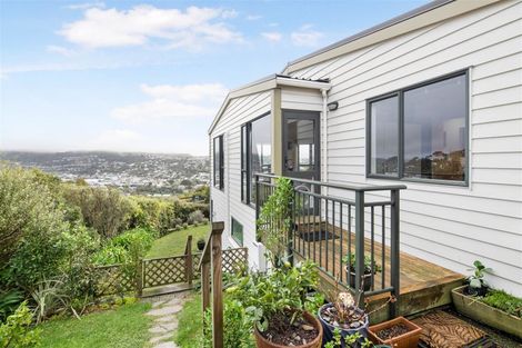 Photo of property in 29a Pelorous Street, Paparangi, Wellington, 6037