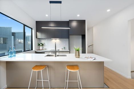 Photo of property in 62b Triangle Road, Massey, Auckland, 0614