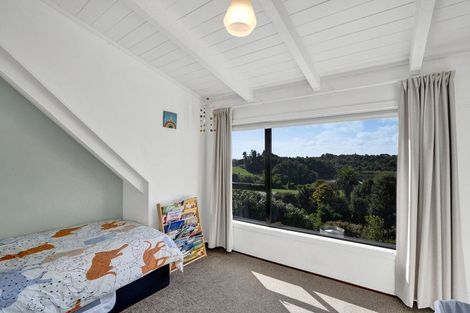 Photo of property in 11a Ash Place, Whalers Gate, New Plymouth, 4310
