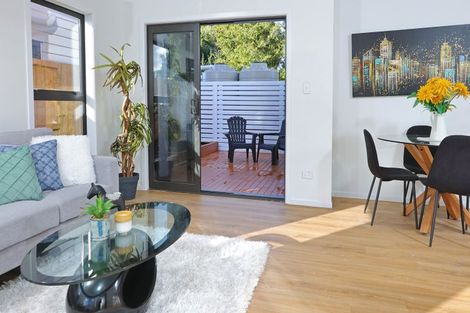 Photo of property in 538a Swanson Road, Ranui, Auckland, 0612