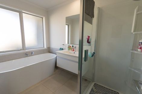 Photo of property in 5 Tiaki Way, Cambridge, 3434