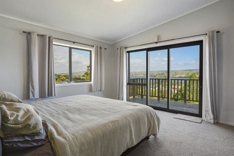 Photo of property in 32 Nore Street, Waihola, Milton, 9073