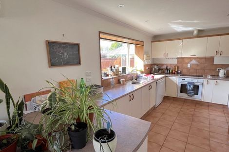 Photo of property in 104 Yaldhurst Road, Sockburn, Christchurch, 8042
