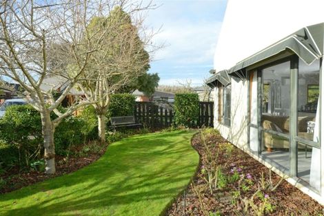 Photo of property in 8 Hamish Place, Westmorland, Christchurch, 8025