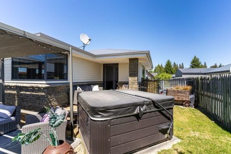 Photo of property in 27 Rhoboro Road, Twizel, 7901