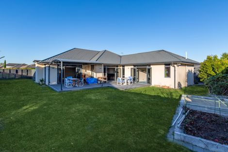 Photo of property in 16 Rembrandt Drive, Rolleston, 7614