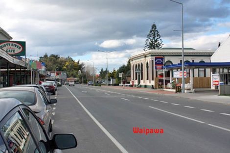 Photo of property in 2-10 Great North Road, Waipawa, 4210