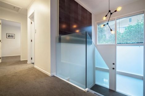 Photo of property in 3/5 Glade Place, Birkenhead, Auckland, 0626