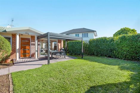 Photo of property in 25 Neil Avenue, Te Atatu Peninsula, Auckland, 0610