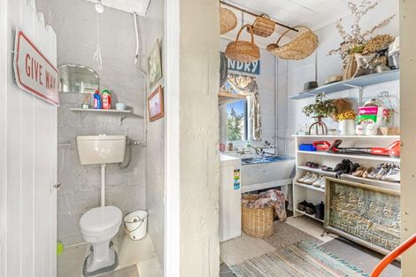 Photo of property in 56 Waihi Road, Hawera, 4610