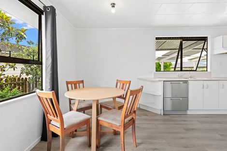 Photo of property in 8 Ferry Road, Waipu, 0510