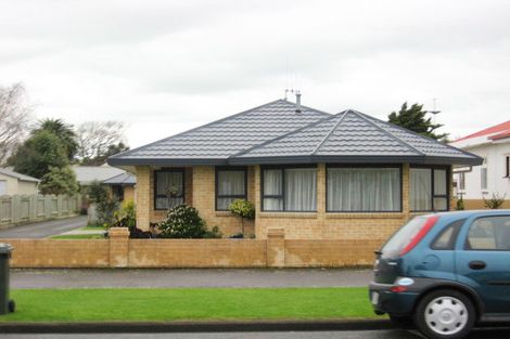 Photo of property in 52a Queen Street West, Levin, 5510