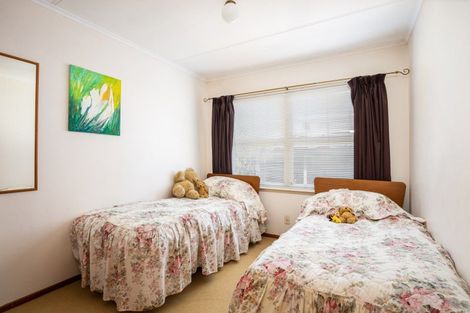 Photo of property in 3 Penrith Street, Westown, New Plymouth, 4310