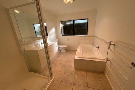 Photo of property in 9 Ardkeen Place, East Tamaki, Auckland, 2016