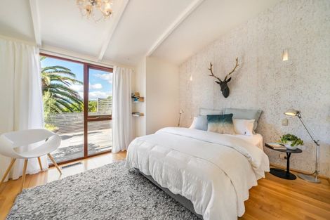 Photo of property in 360 Paremata Road, Whitby, Porirua, 5381