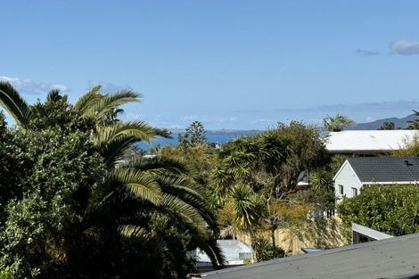 Photo of property in 1/89 Glamorgan Drive, Torbay, Auckland, 0630