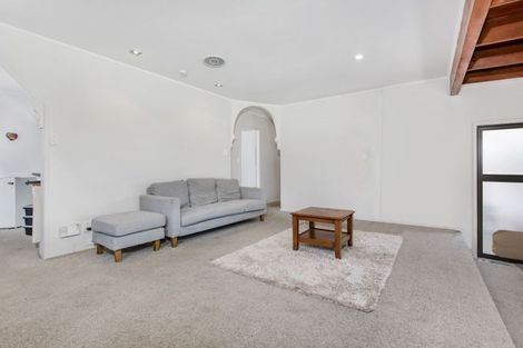 Photo of property in 3 Poutini Place, Manurewa, Auckland, 2102
