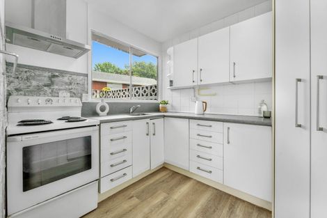 Photo of property in 1/42 Bentley Avenue, Glenfield, Auckland, 0629