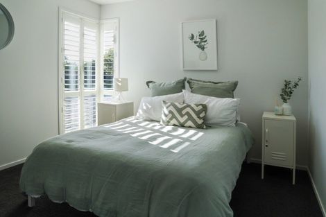 Photo of property in 72 Snodgrass Road, Westport, 7892