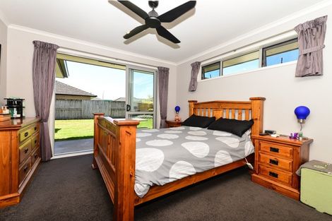 Photo of property in 4 Welwyn Place, Rototuna North, Hamilton, 3210