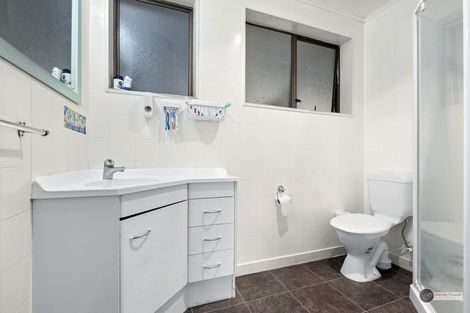 Photo of property in 2f4- Benzie Avenue, Elderslea, Upper Hutt, 5018