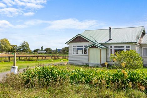 Photo of property in 15 Trotting Course Drive, Kumeu, 0891