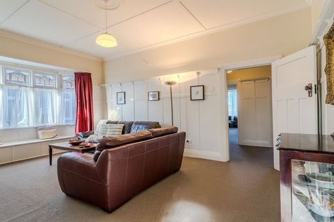 Photo of property in 362 Bay View Road, Saint Clair, Dunedin, 9012