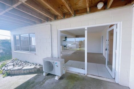 Photo of property in 9 Statesman Street, Henderson, Auckland, 0612