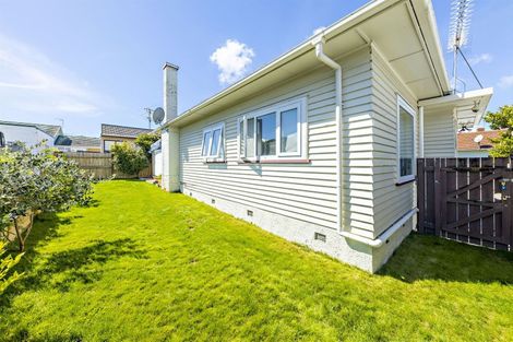 Photo of property in 2/15 Hill Road, Papatoetoe, Auckland, 2025
