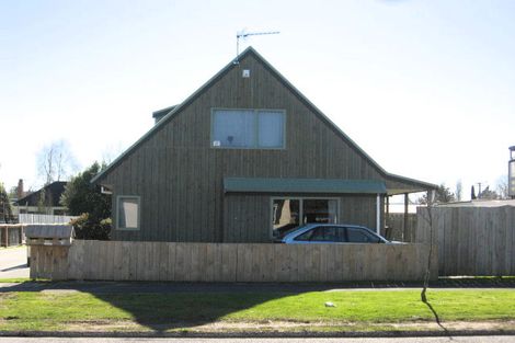 Photo of property in 13 Coates Street, Hamilton East, Hamilton, 3216