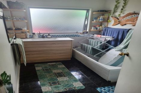 Photo of property in 9b Taiaho Place, Mount Maunganui, 3116