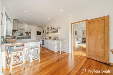 Photo of property in 31 Walter Road, Lowry Bay, Lower Hutt, 5013