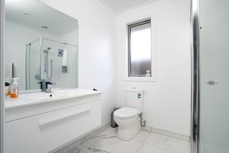 Photo of property in 4 Waikuku Beach Road, Waikuku Beach, 7473