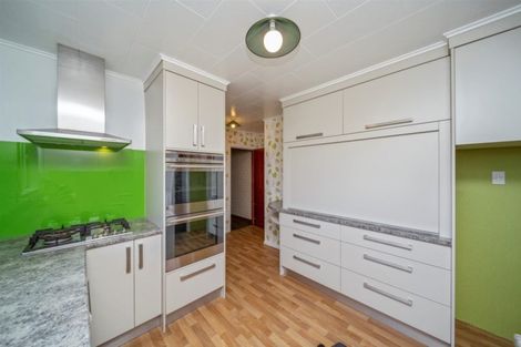 Photo of property in 167 South Road, Hawera, 4610