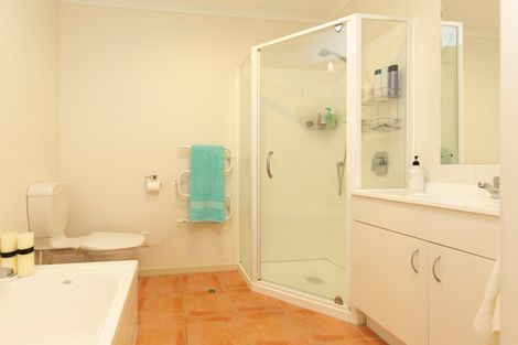 Photo of property in 340 Gulf Harbour Drive, Gulf Harbour, Whangaparaoa, 0930