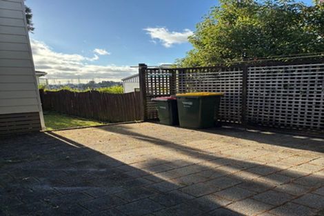 Photo of property in 53 Triangle Road, Massey, Auckland, 0614