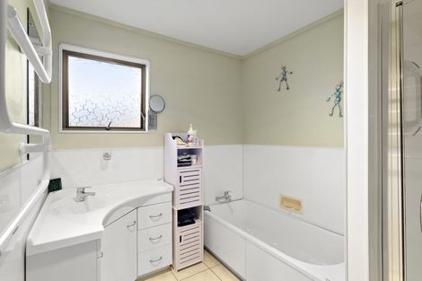 Photo of property in 12 Cypress Gardens Place, Onerahi, Whangarei, 0110