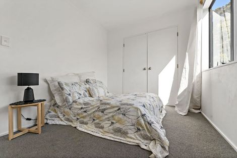 Photo of property in 1/147 Spinella Drive, Bayview, Auckland, 0629