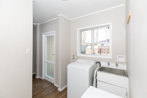 Photo of property in 64 Bryce Street, Cambridge, 3434