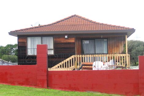 Photo of property in 18 Faram Place, Massey, Auckland, 0614