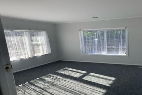 Photo of property in 11a Hill Crescent, Papakura, 2110