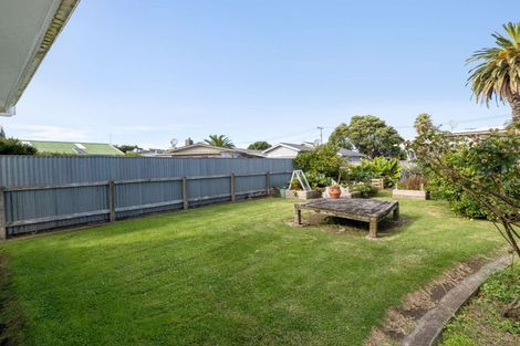Photo of property in 26 Totara Street, Tawhero, Whanganui, 4501