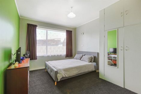 Photo of property in 55 Wakefield Street, Westport, 7825