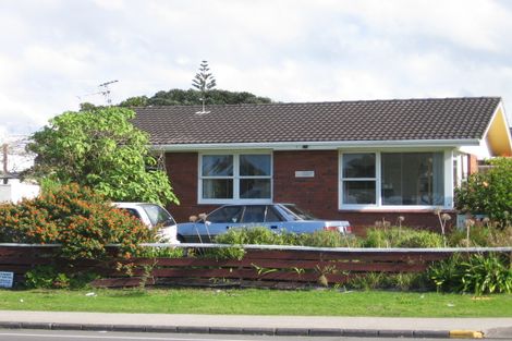 Photo of property in 1/228 Hibiscus Coast Highway, Orewa, 0931