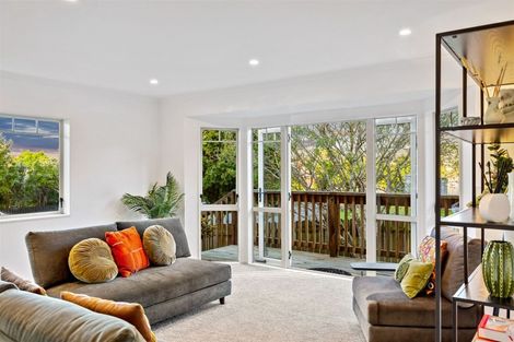 Photo of property in 34 Taioma Crescent, Te Atatu Peninsula, Auckland, 0610