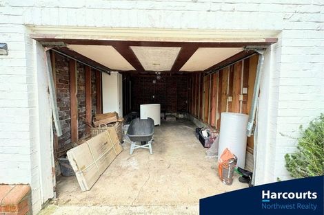 Photo of property in 86 Tawa Road, Kumeu, 0891