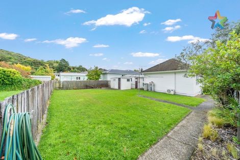 Photo of property in 19 Hay Street, Wainuiomata, Lower Hutt, 5014