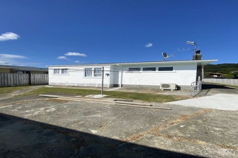Photo of property in 36 Karamu Crescent, Wainuiomata, Lower Hutt, 5014